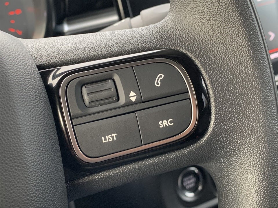 Citroën C3 1,2 PureTech 83 Attraction 5d