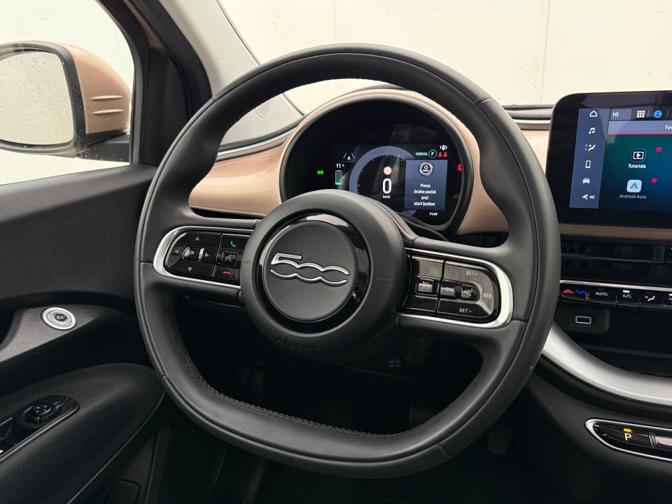 Fiat 500e 42 Icon 3+1 4d