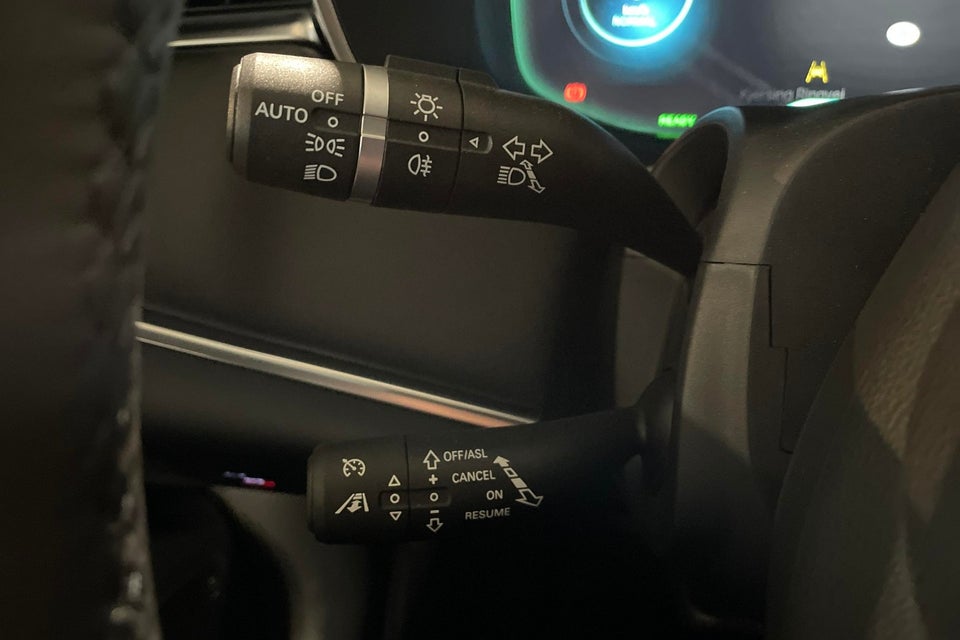 MG Marvel R Performance 5d