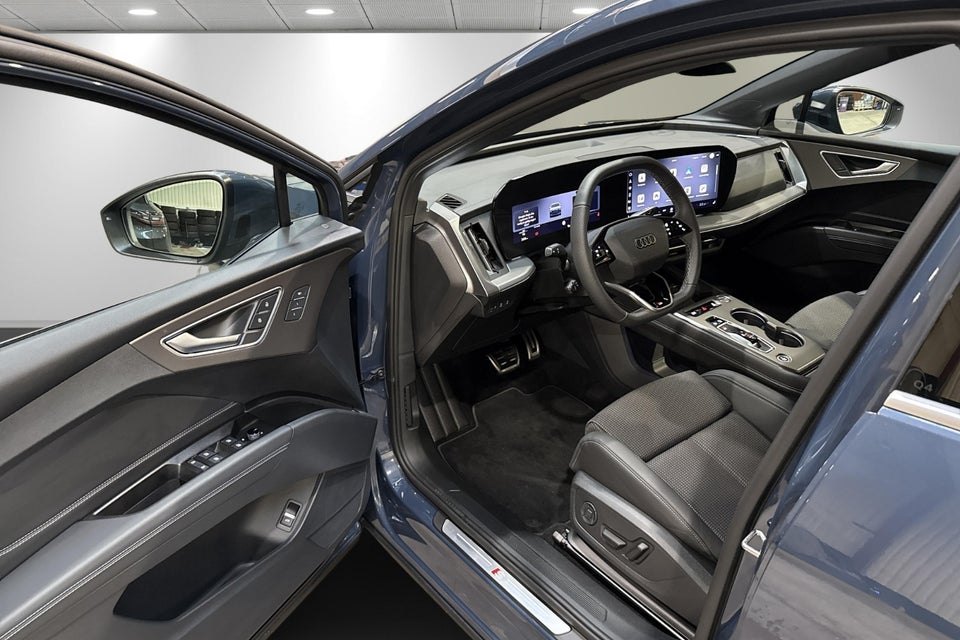 Audi Q4 e-tron performance 5d