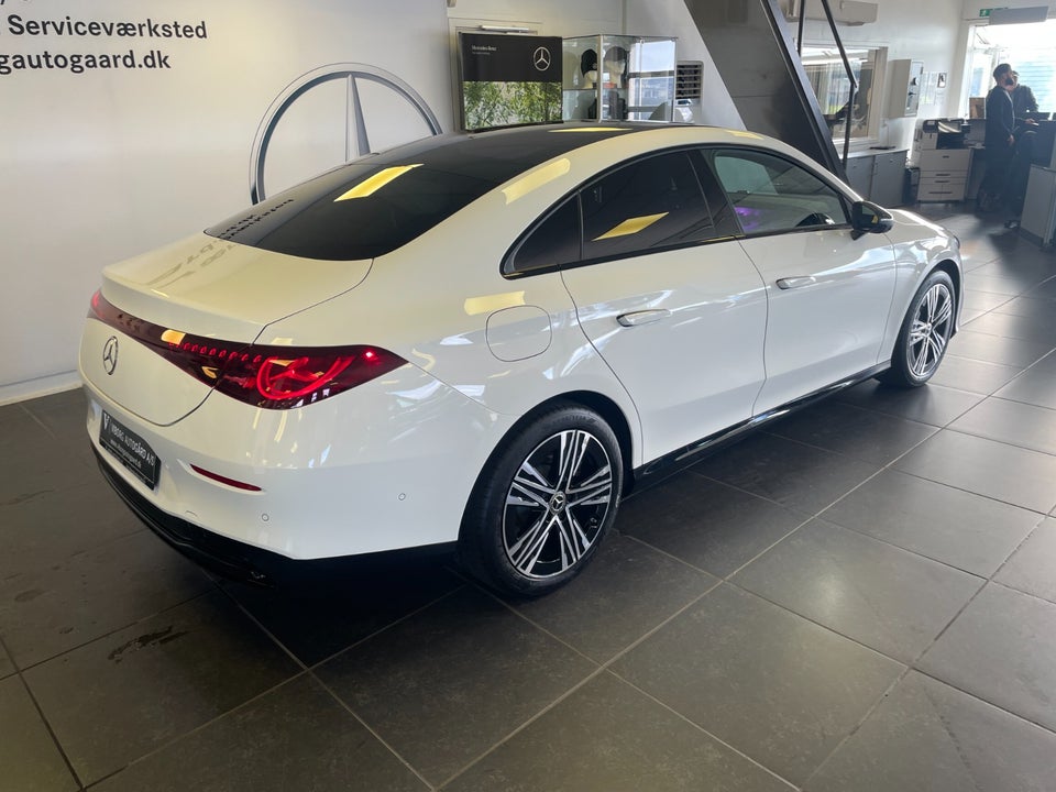 Mercedes CLA250+ electric Progressive Premium 4d