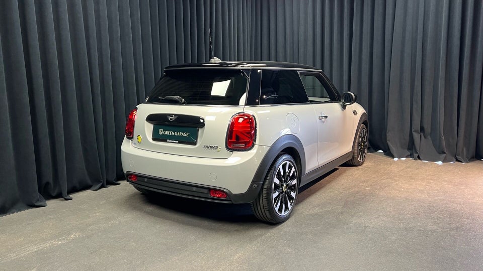 MINI Cooper SE Edition Premium Plus 3d