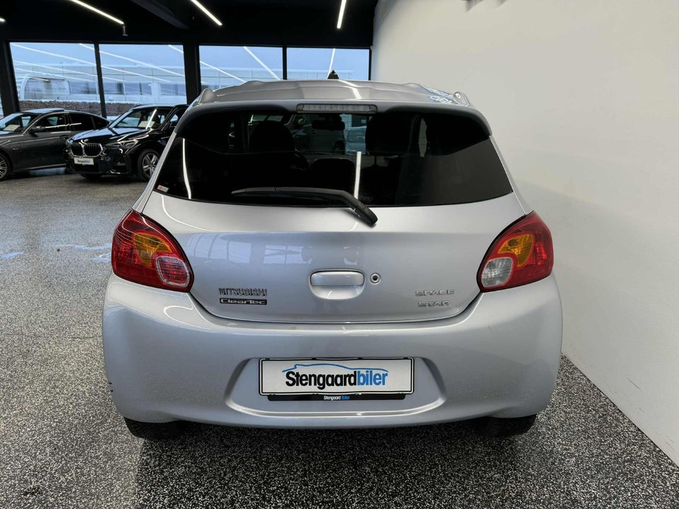 Mitsubishi Space Star 1,2 Intense CVT 5d