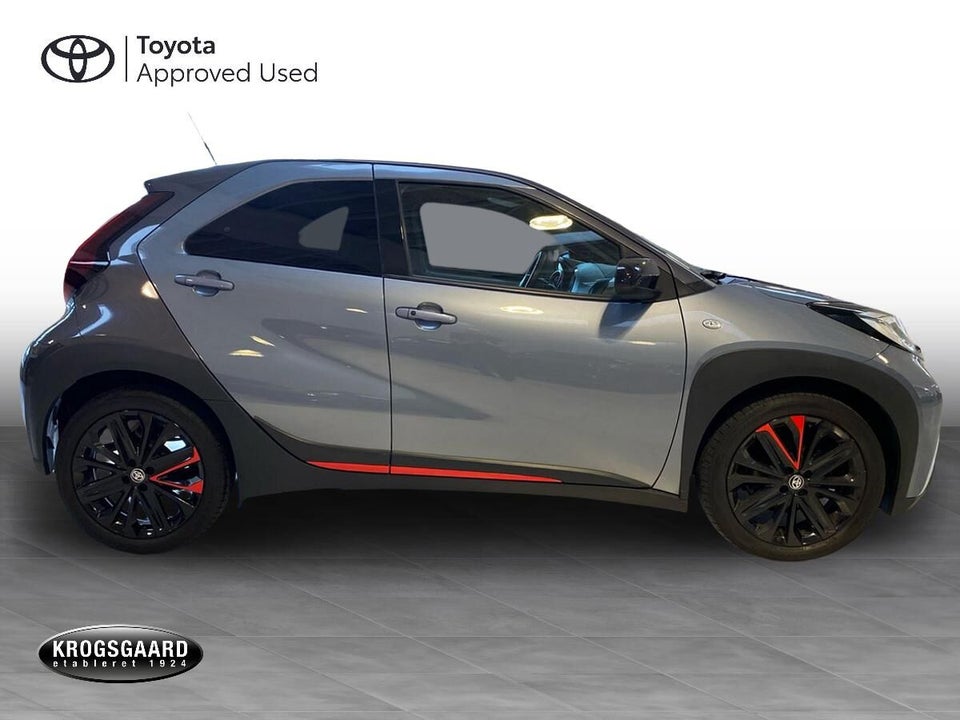Toyota Aygo X 1,0 Undercover 5d
