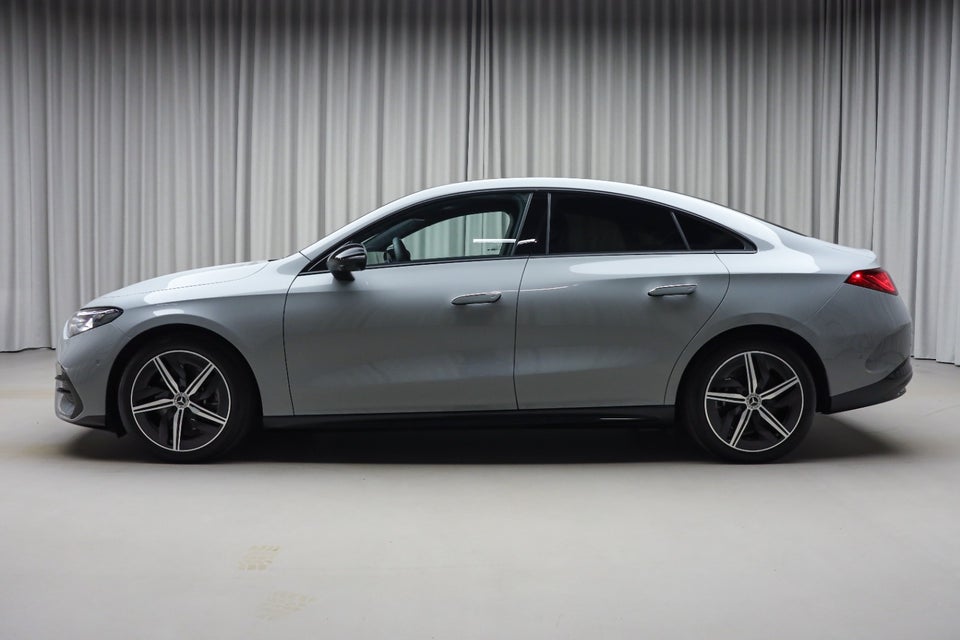 Mercedes CLA250+ electric AMG Premium 4d