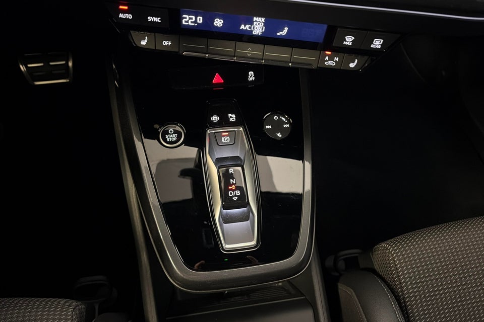 Audi Q4 e-tron 40 Attitude 5d