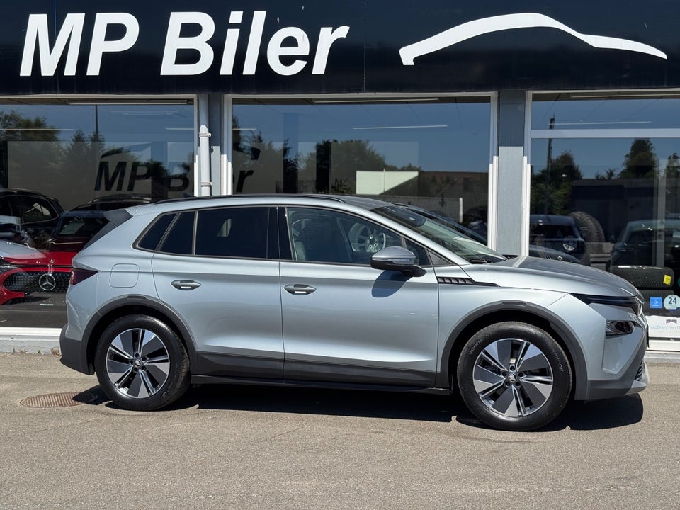Skoda Elroq 60 iV Loft 5d