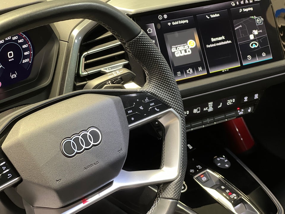 Audi Q4 e-tron 45 S-line 5d