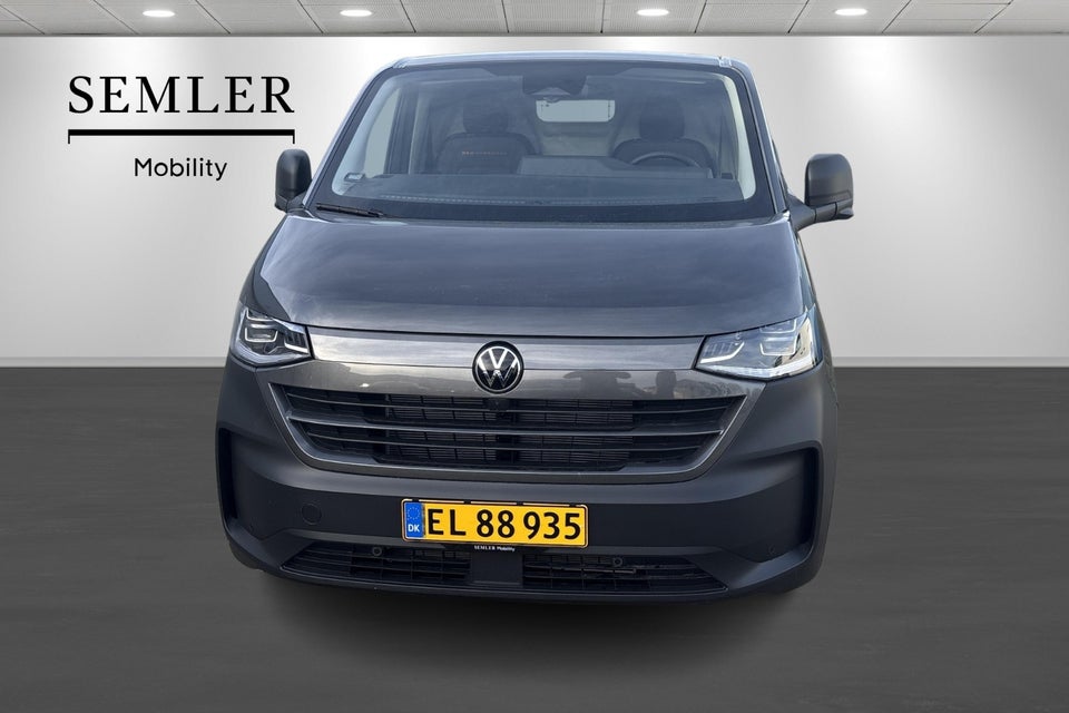 VW Transporter 2,0 TDi 110 Kassevogn lang