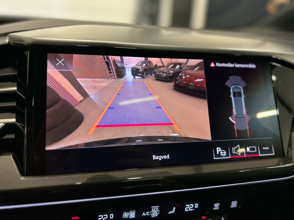 Audi Q4 e-tron 40 S-line 5d