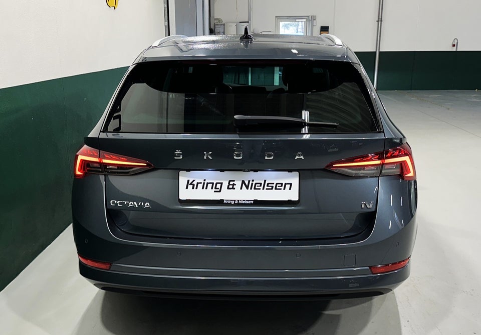 Skoda Octavia 1,4 TSi iV Plus Combi DSG 5d