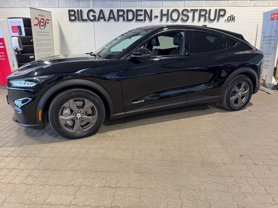 Ford Mustang Mach-E 70 Standard Range 5d