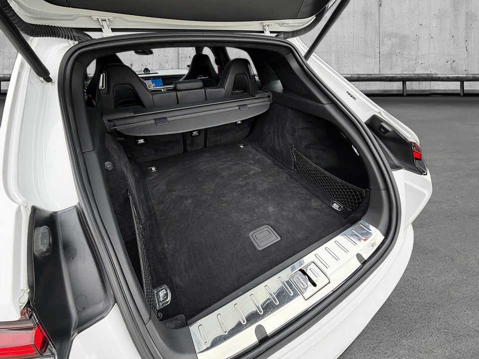 Porsche Panamera GTS 4,0 Sport Turismo PDK 5d