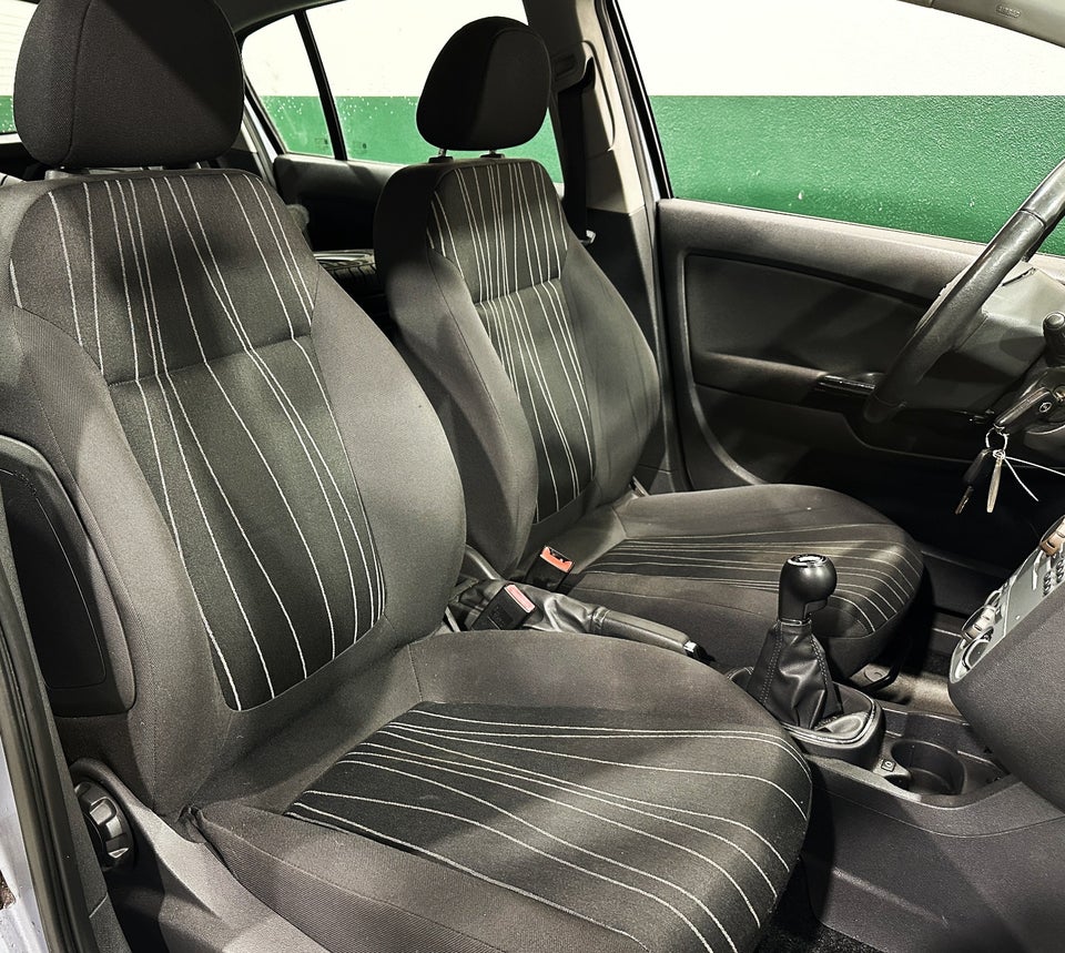 Opel Corsa 1,3 CDTi 95 Enjoy 5d