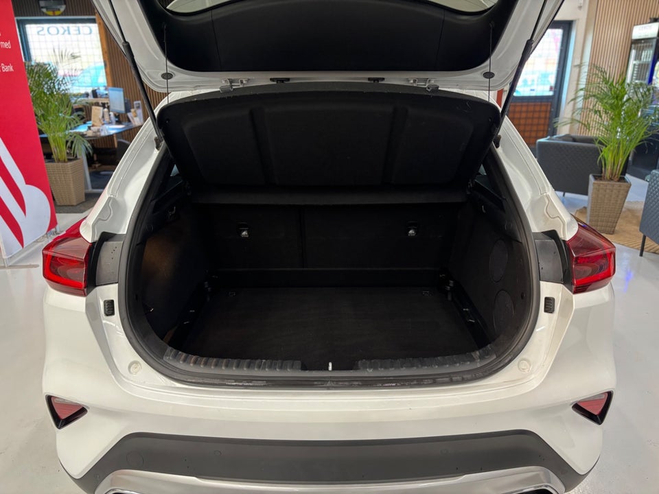 Kia XCeed 1,4 T-GDi Comfort DCT 5d