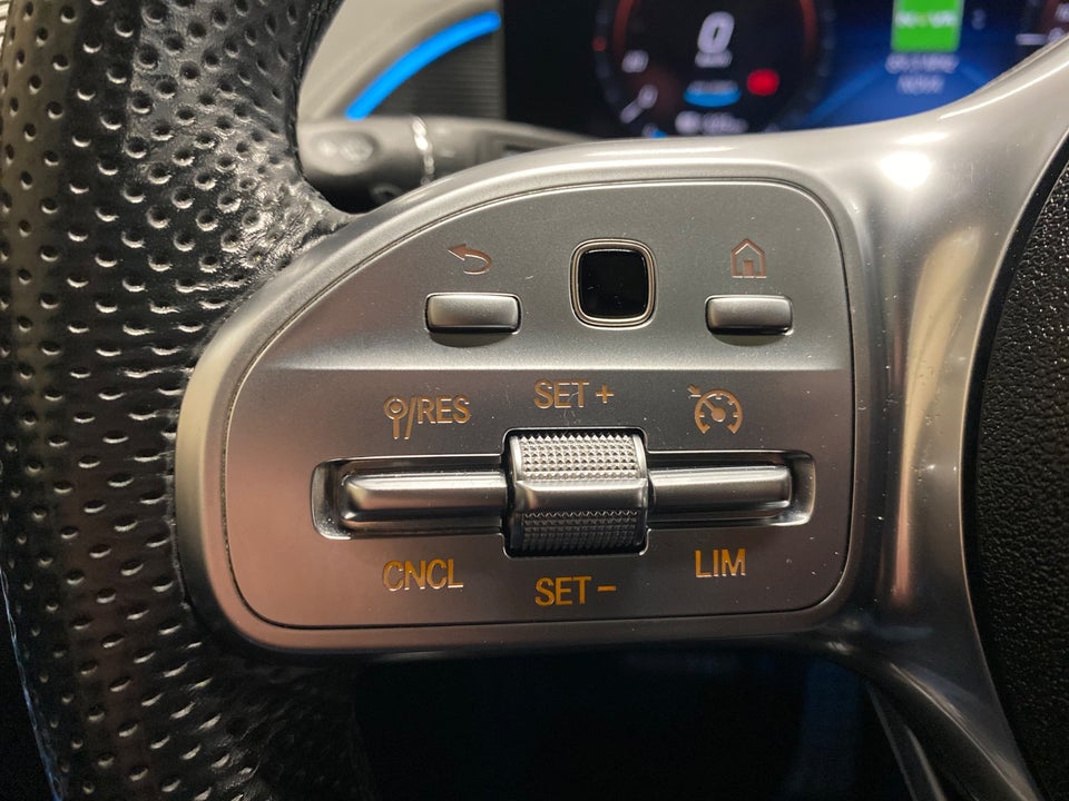 Mercedes EQC400 AMG Line 4Matic 5d