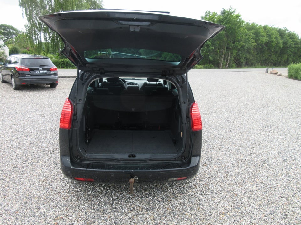 Peugeot 5008 2,0 HDi 150 Premium 7prs 5d