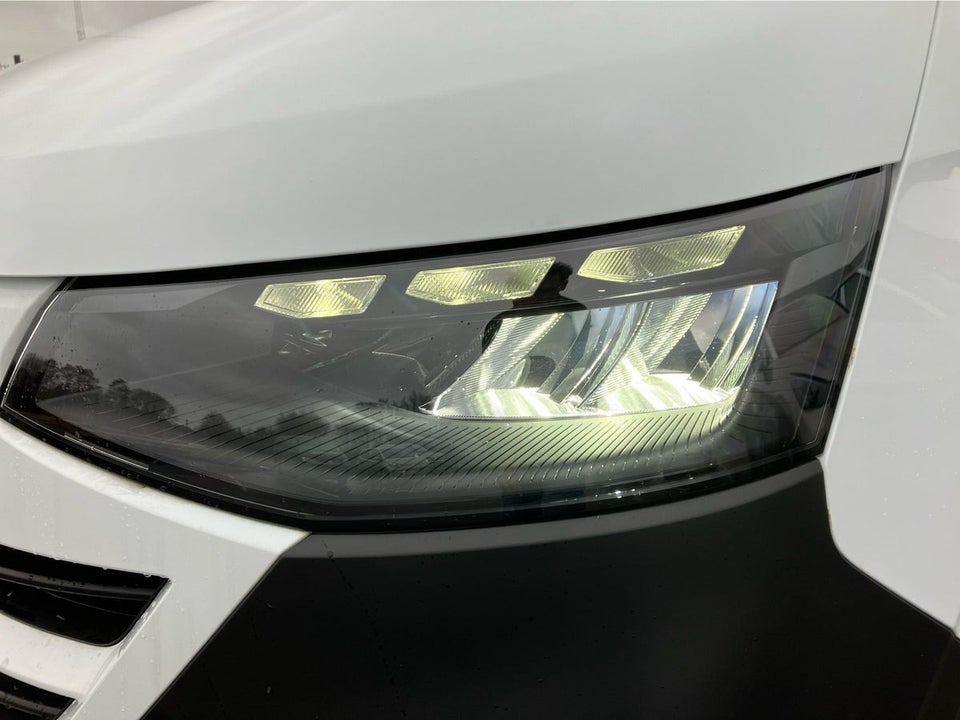 VW Transporter 2,0 TDi 150 Comfort Kassevogn aut. SWB
