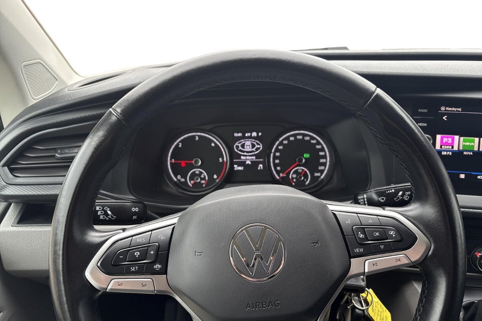 VW Transporter 2,0 TDi 150 Kassevogn DSG lang