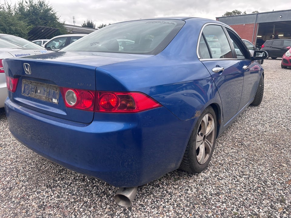 Honda Accord 2,0i Comfort 4d