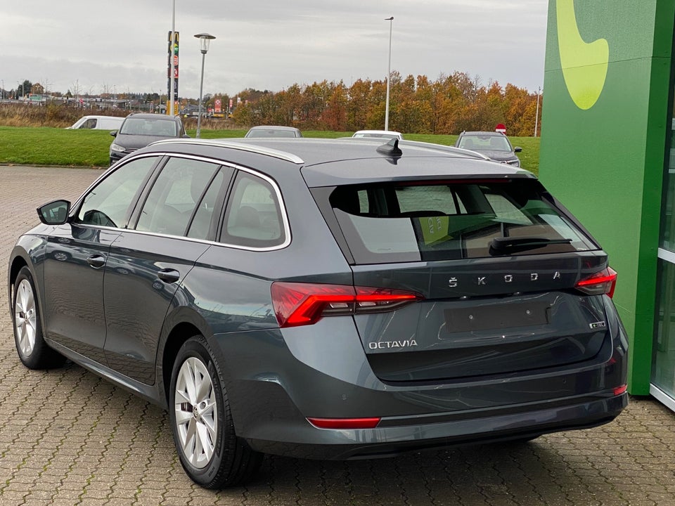 Skoda Octavia 1,0 eTSi 110 Style Combi DSG 5d