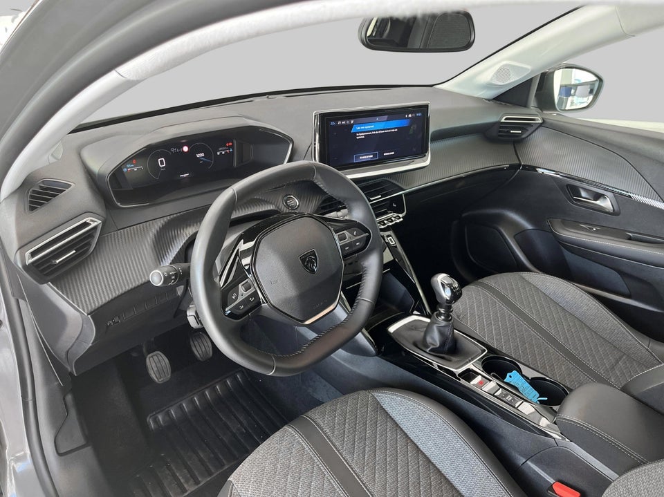 Peugeot 208 1,2 PureTech 100 Allure+ 5d