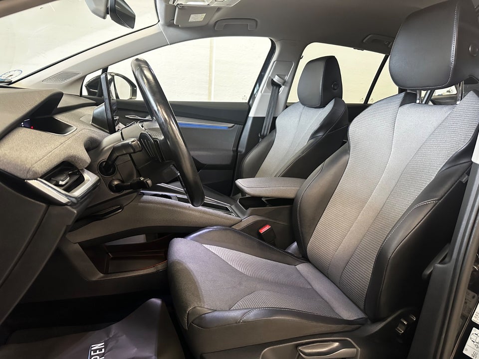 Skoda Enyaq 80x iV Van 5d