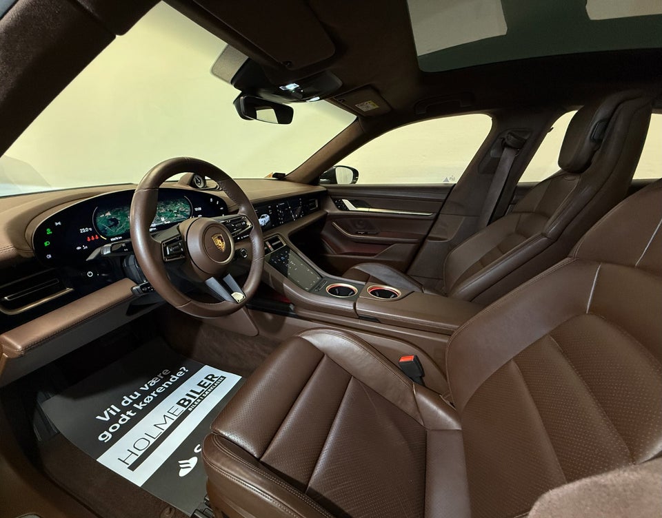 Porsche Taycan 4S Performance+ 4d