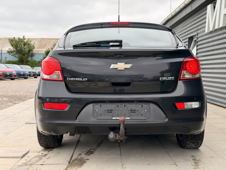 Chevrolet Cruze 1,8 LT 5d