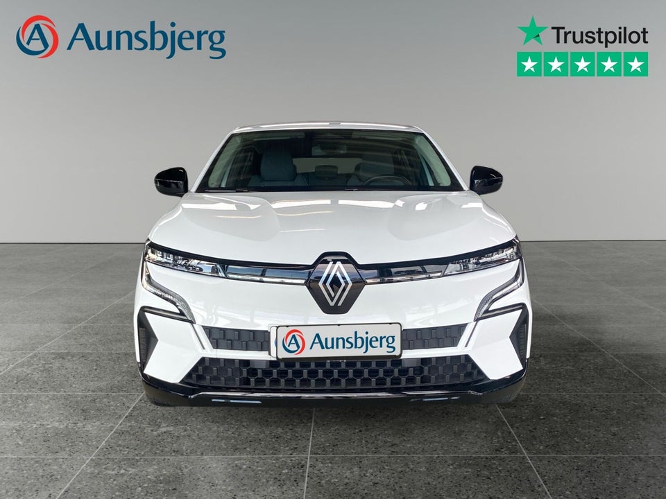 Renault Megane E-Tech 40 Equilibre 5d