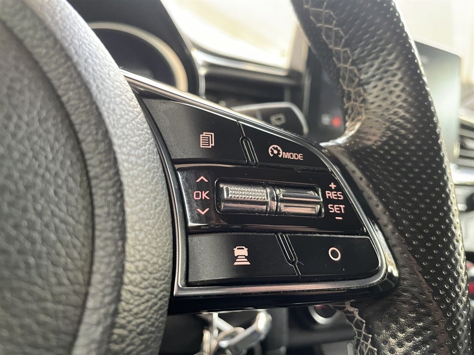 Kia Ceed 1,4 T-GDi GT-Line DCT 5d