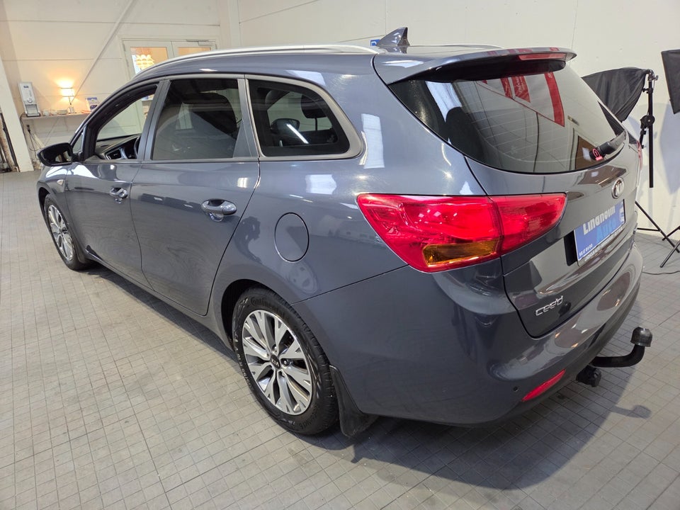 Kia Ceed 1,0 T-GDi Style+ Clim Limited SW 5d