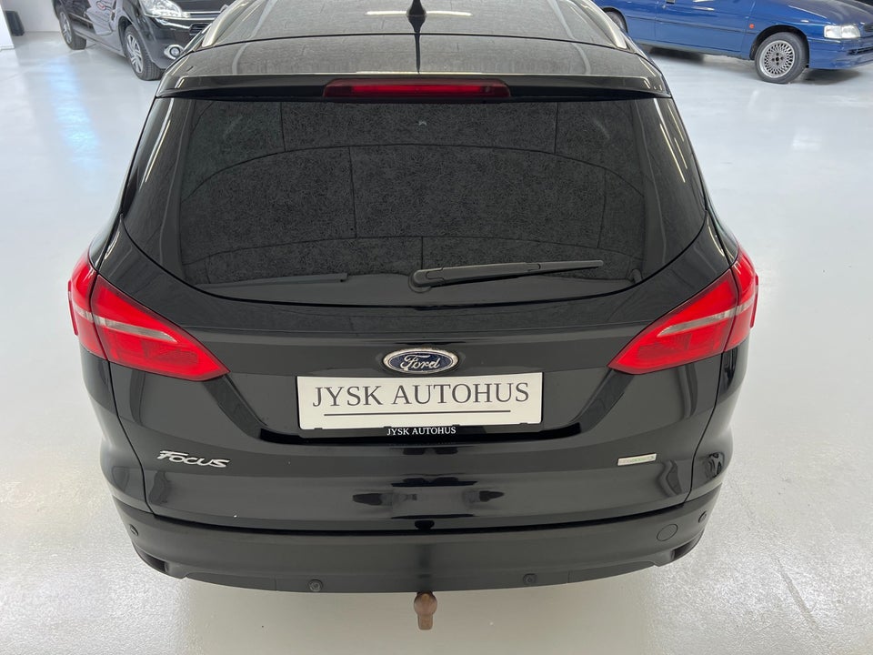 Ford Focus 1,0 SCTi 100 Titanium stc. 5d