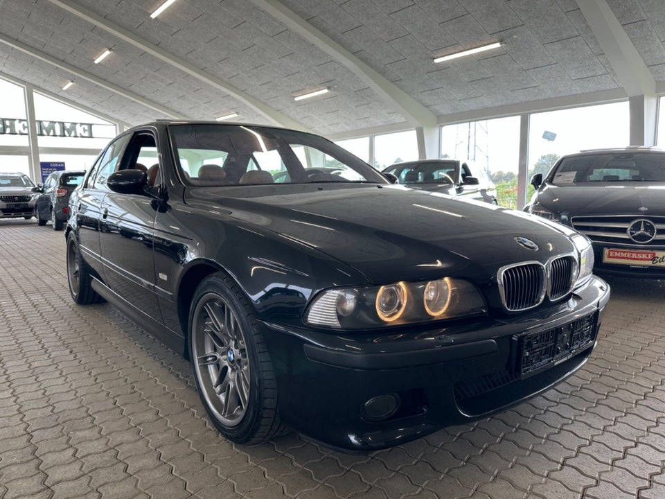 BMW M5 5,0  4d