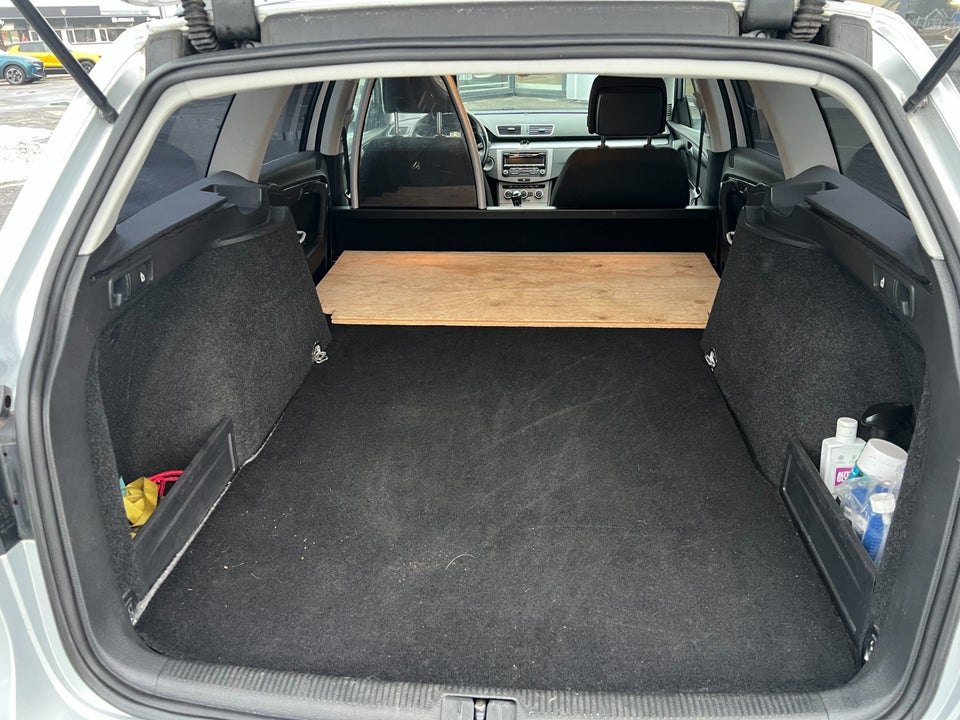 VW Passat 2,0 TDi 140 Comfortline Variant BM Van 5d