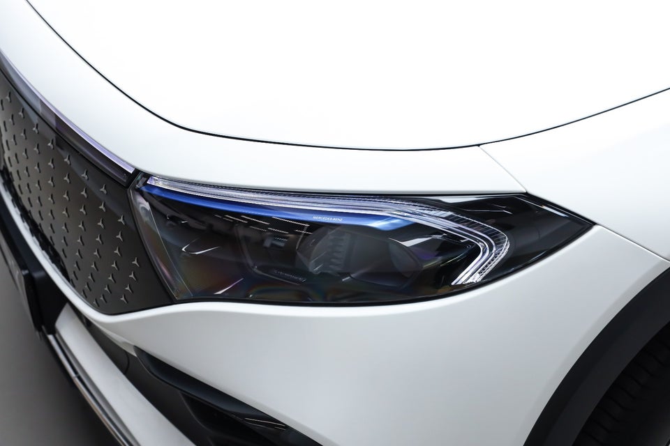 Mercedes EQB250+ AMG Advance 5d