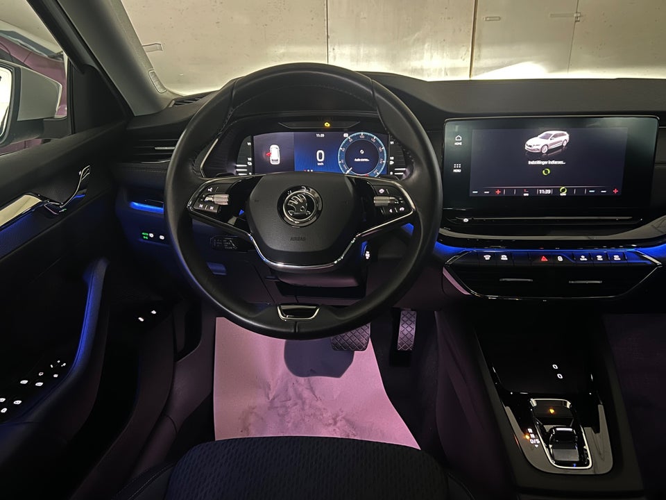 Skoda Octavia 1,4 TSi iV Plus Combi DSG 5d