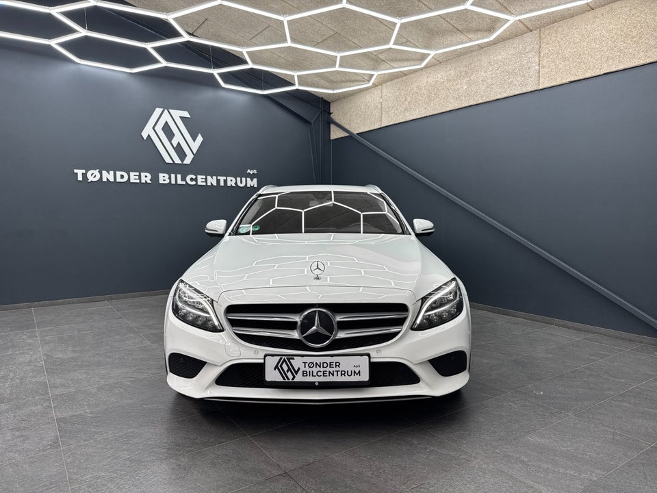 Mercedes C220 d 2,0 Advantage stc. aut. 5d