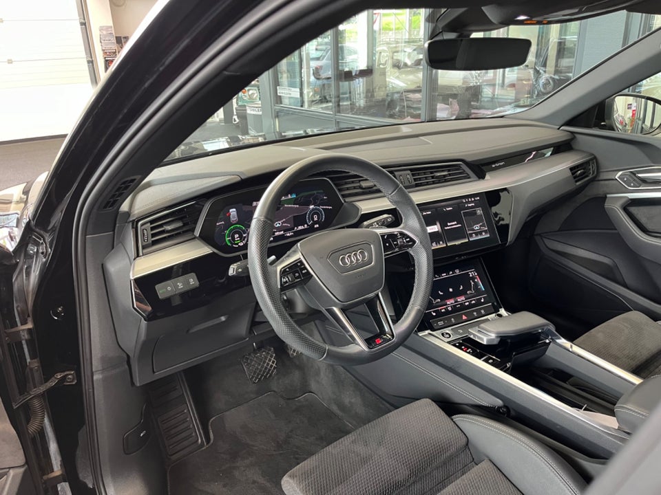 Audi e-tron 50 S-line quattro 5d