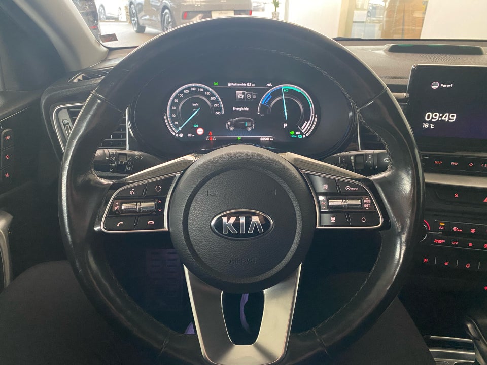 Kia XCeed 1,6 PHEV Upgrade DCT 5d