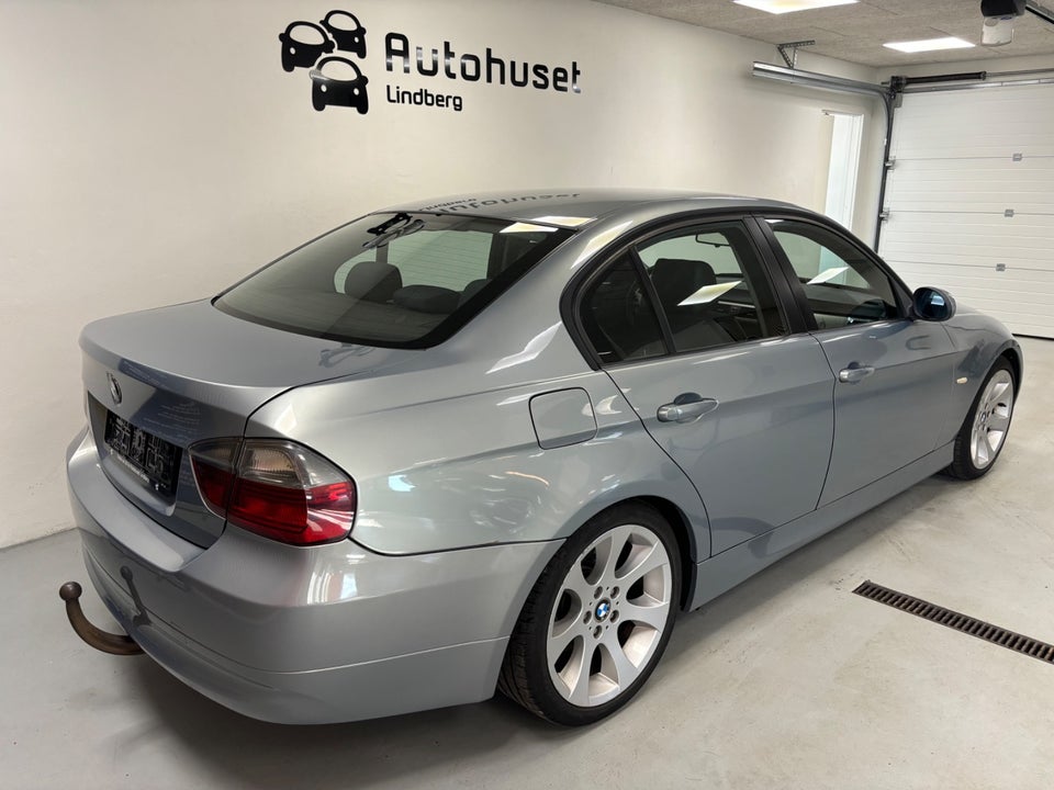 BMW 320d 2,0  4d