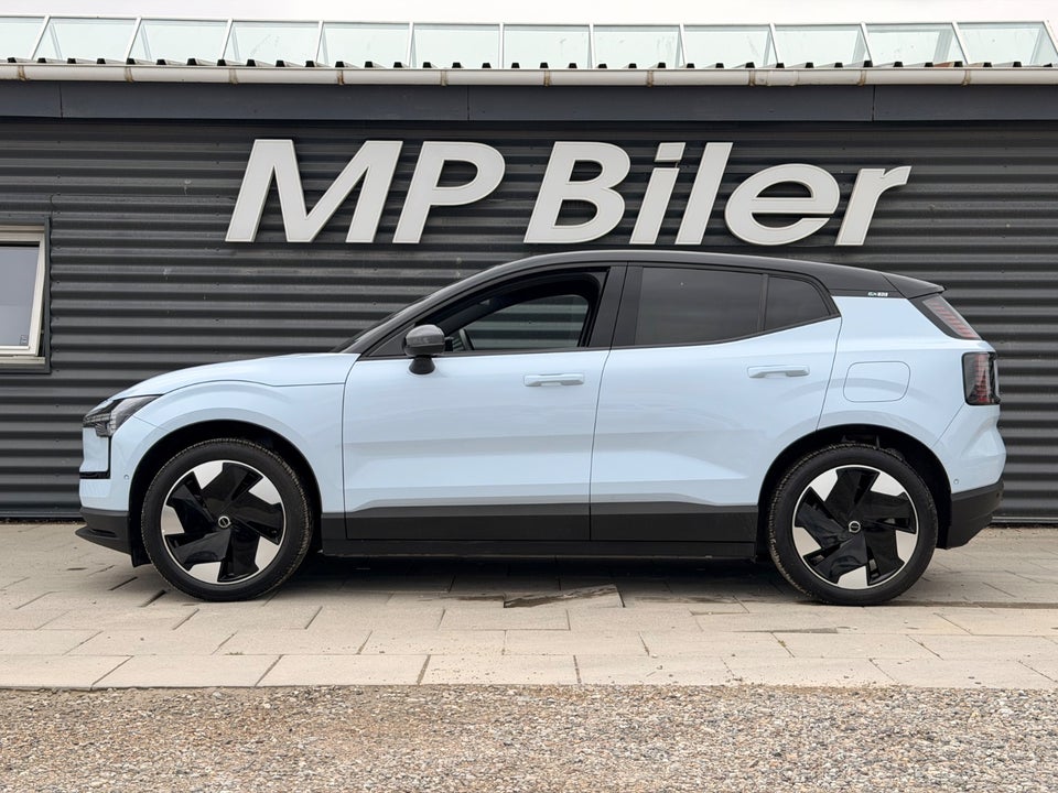 Volvo EX30 Extended Range Ultra 5d