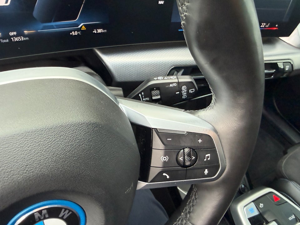 BMW iX1 eDrive20 M-Sport 5d