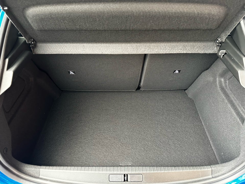 Peugeot 208 1,2 PureTech 100 Allure 5d