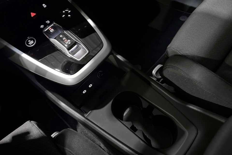 Audi Q4 e-tron 45 Progress 5d