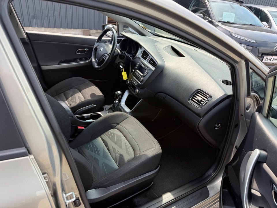 Kia Ceed 1,6 CRDi 128 Active SW 5d