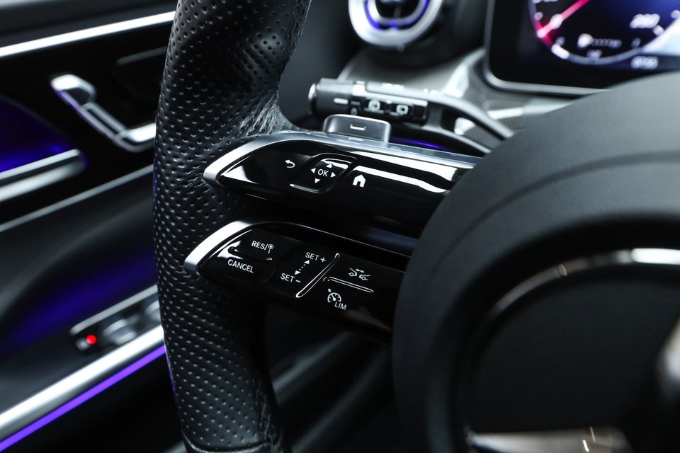 Mercedes C220 d 2,0 AMG Line stc. aut. 5d