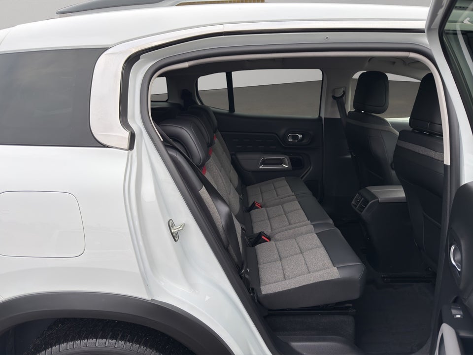 Citroën C5 Aircross 1,6 Hybrid Feel EAT8 5d