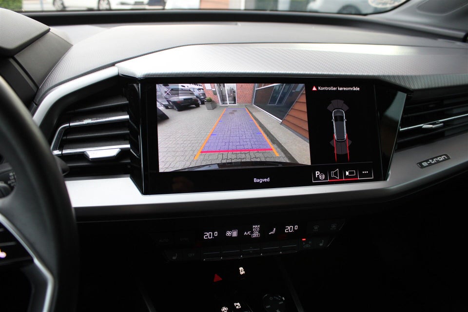 Audi Q4 e-tron 40  5d