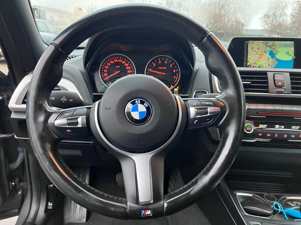BMW 220i 2,0 Cabriolet aut. 2d